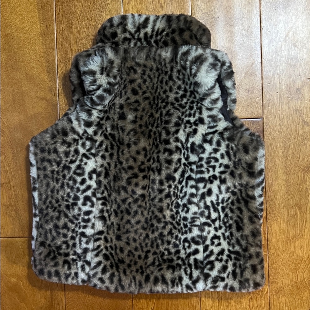 C&C California Kids Faux Fur Leopard Print Vest Size 6 Chic Stylish - Picture 6 of 8